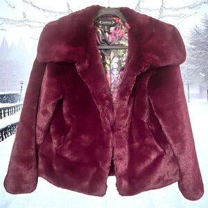 Nanette Lepore Burgundy Faux Fur Coat Plush Glam Jacket Size Small Burgundy EUC